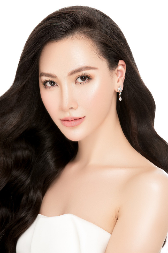 MC Minh Hà tiết lộ quy tắc ăn mặc tại VTV và bí quyết để có làn da đẹp như mơ - Ảnh 1. MC Minh Hà tiết lộ quy tắc ăn mặc tại VTV và bí quyết để có làn da đẹp như mơ - Ảnh 1.