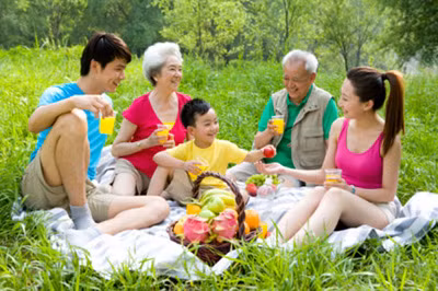 Hãy dạy cho trẻ sống biết kính trên nhường dưới ngay từ nhỏ