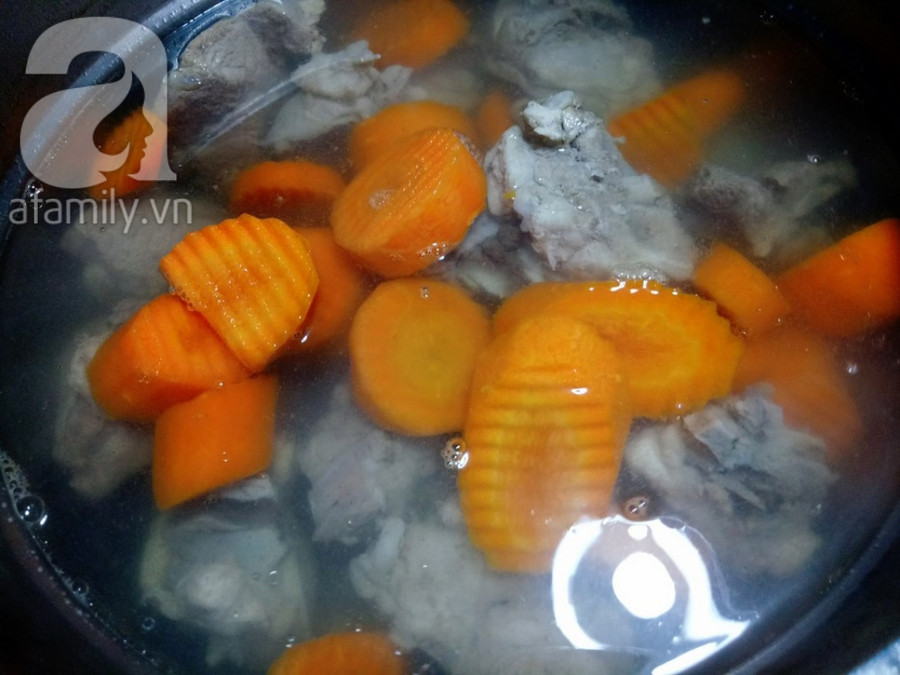 Canh xương hầm rau củ ảnh 3 Canh xương hầm rau củ ảnh 3