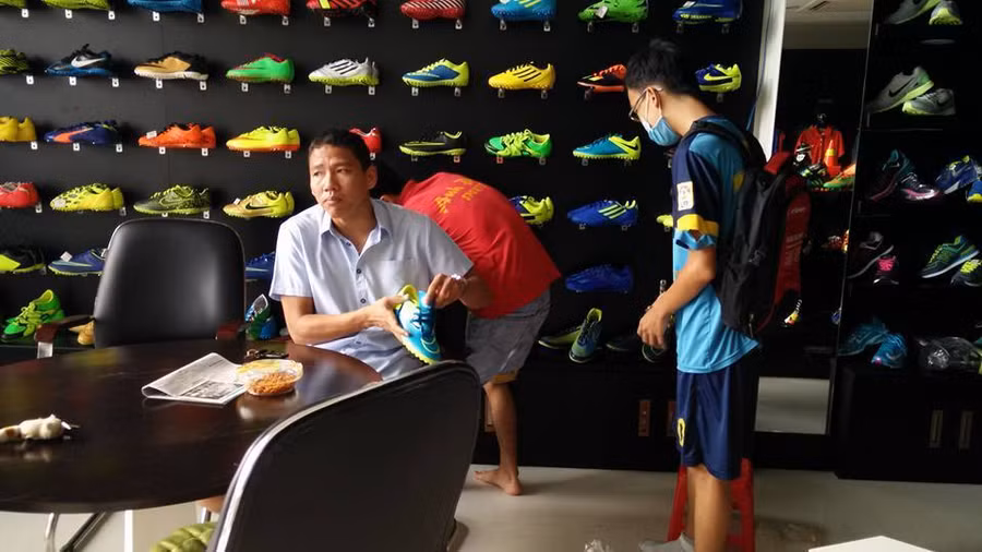 Anh Đức: Cầu thủ giàu nức tiếng của đội tuyển Việt Nam