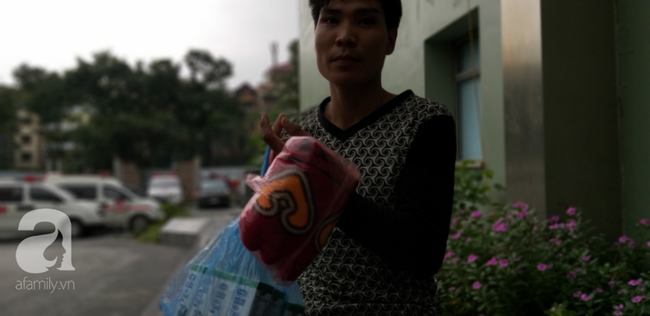 Chồng chết lặng sau khi đỡ đẻ cho vợ thấy đứa con gái có bộ nội tạng lòi hoàn toàn ra ngoài - Ảnh 7. Chồng chết lặng sau khi đỡ đẻ cho vợ thấy đứa con gái có bộ nội tạng lòi hoàn toàn ra ngoài - Ảnh 7.