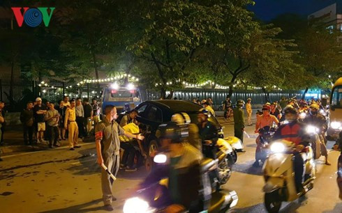 tài xế audi tông liên hoàn giữa phố hà nội hình 1 tai xe audi tong lien hoan giua pho ha noi hinh 1