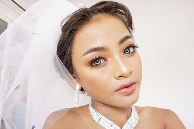 cau be 12 tuoi gia gai gay sot, ai biet duoc gioi tinh cung deu soc hinh anh 2