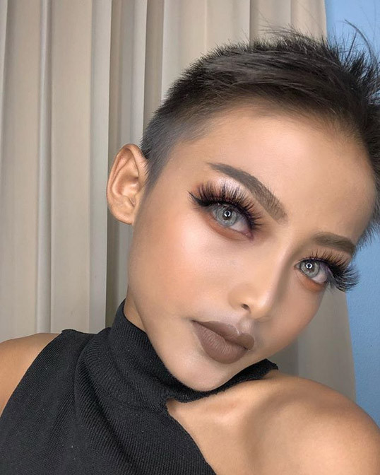 cau be 12 tuoi gia gai gay sot, ai biet duoc gioi tinh cung deu soc hinh anh 6