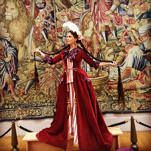 Tóc dài, đẹp đáng kinh ngạc dù 14 năm không gội đầu hình ảnh 7 toc dai, dep dang kinh ngac du 14 nam khong goi dau hinh anh 7