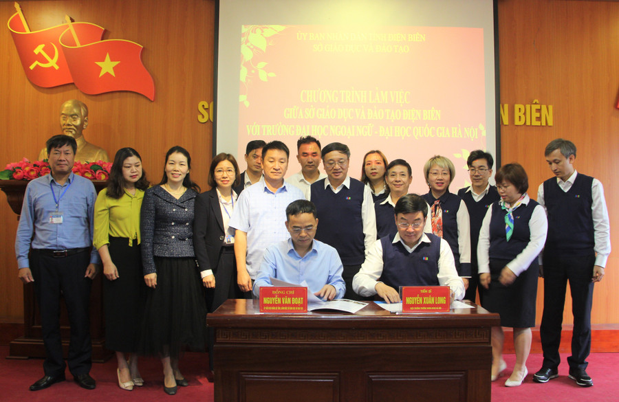 Hai bên ký thoả thuận hợp tác. Hai bên ký thoả thuận hợp tác.