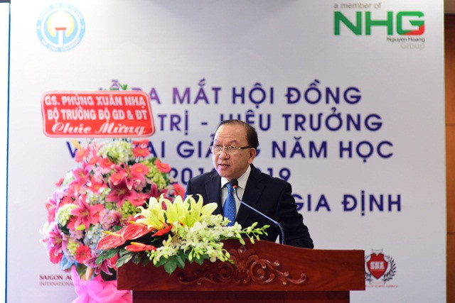 TS Hà Hữu Phúc- tân Hiệu trưởng Trường ĐH Gia Định phát biểu tại lễ nhận quyết định công nhận hiệu trưởng