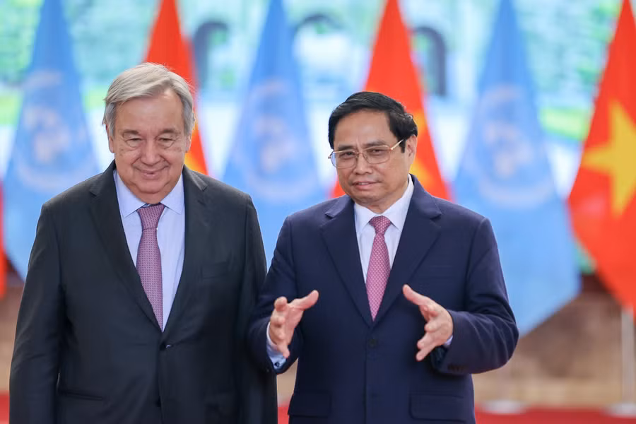 Thủ tướng Phạm Minh Chính và Tổng Thư ký Liên Hợp Quốc António Guterres trao đổi một số trọng tâm cụ thể trong hợp tác giữa Việt Nam với LHQ trong thời gian tới - Ảnh: VGP/Nhật Bắc.