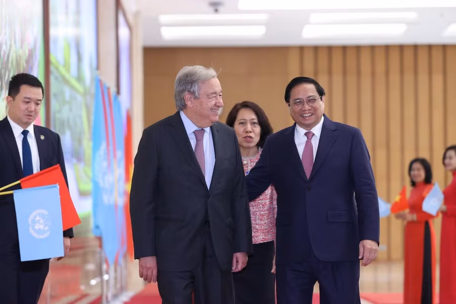 Thủ tướng Phạm Minh Chính và Tổng Thư ký Liên Hợp Quốc António Guterres - Ảnh: VGP/Nhật Bắc.