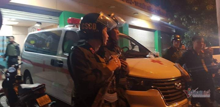 Đồng Nai: Hàng trăm cảnh sát trang bị súng bao vây bệnh viện - ảnh 2