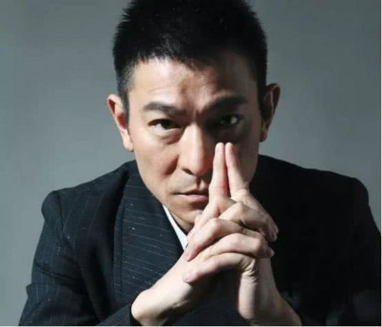 Chi phí học đáng kinh ngạc của con sao Hoa Ngữ: Lưu Đức Hoa bỏ ra 210 triệu, tiền xe của con trai Trương Bá Chi đã 34 triệu đồng ảnh 5