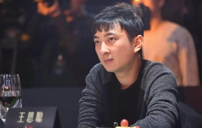 Ăn chơi khét tiếng, quý tử giàu có này tiêu tiền theo cách "khác người" hình ảnh 1 an choi khet tieng, quy tu giau co nay tieu tien theo cach "khac nguoi" hinh anh 1