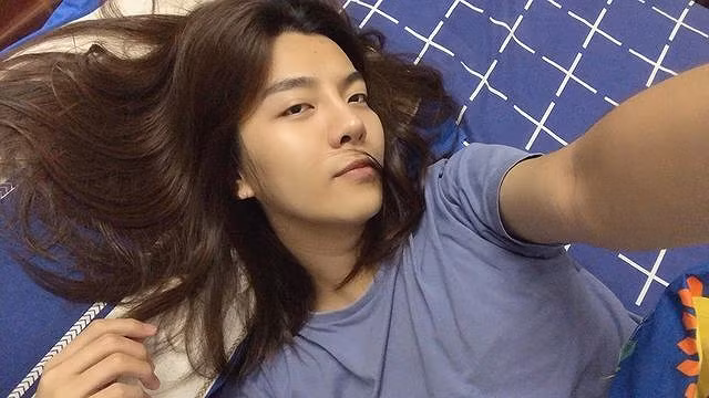 Chuyện cảm động về anh chàng 9x nuôi tóc dài như thiếu nữ - ảnh 2