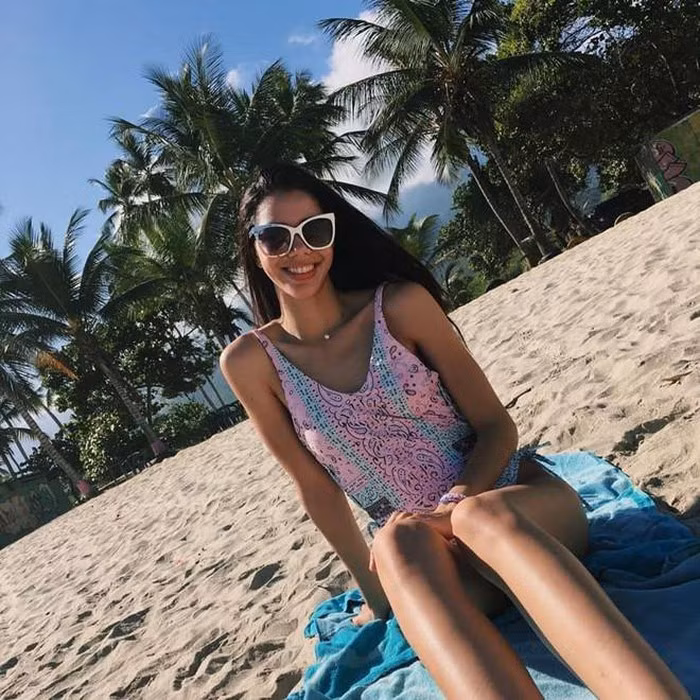 Nhan sắc gây tranh cãi của người đẹp vừa đăng quang Hoa hậu Venezuela ảnh 7