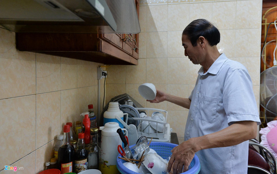 Cuộc sống giản dị của gia đình Hoa hậu Lương Thùy Linh ở Cao Bằng ảnh 3 Mẹ là Giám đốc Kho bạc, gia đình Hoa hậu Lương Thuỳ Linh sống giản dị-4