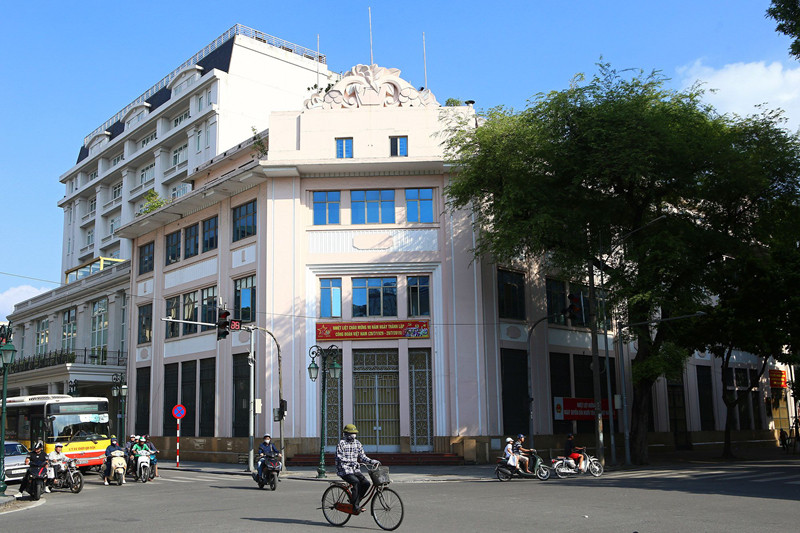 hình ảnh tràng tiền - phố sang hà nội xưa và nay hình 6 hinh anh trang tien - pho sang ha noi xua va nay hinh 6