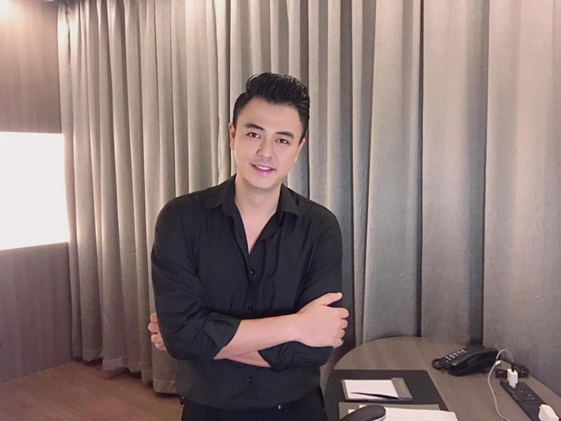 vẻ điển trai của chú quốc "đa tình" trong "về nhà đi con" hình 6 ve dien trai cua chu quoc "da tinh" trong "ve nha di con" hinh 6