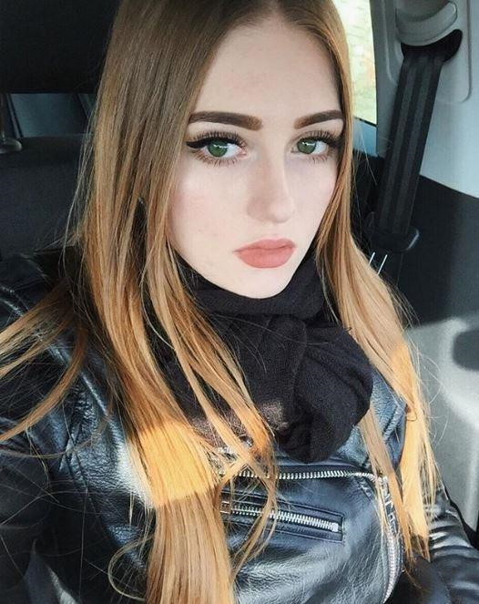 Nhan sắc khác lạ của "búp bê cơ bắp" gánh tạ 250 kg ảnh 6 Nhan sac cua