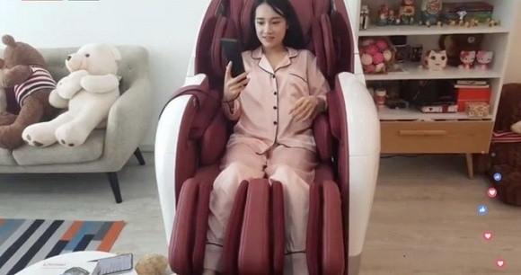 Hành trình giấu bụng bầu gian khổ của Nhã Phương ảnh 9 Hành trình giấu bụng bầu gian khổ của Nhã Phương ảnh 9