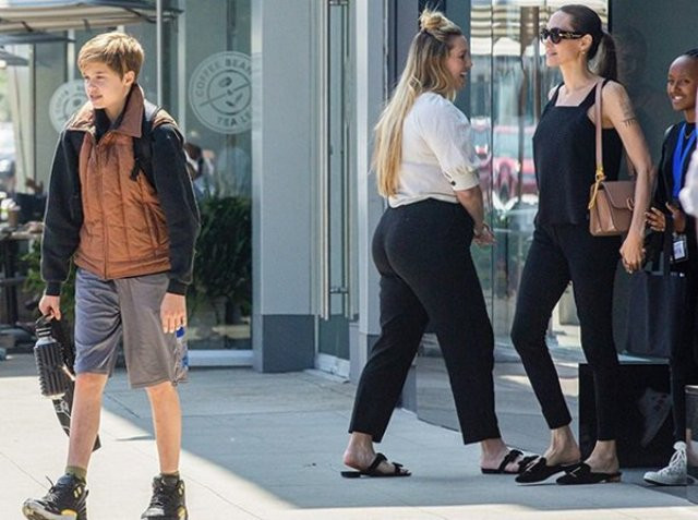 Ngỡ ngàng ngoại hình ngày càng nam tính của Shiloh, con gái Angelina Jolie