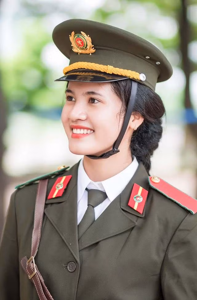 Hoa khôi Đại học An ninh hãnh diện vì vẻ đẹp đặc trưng của người Khmer - ảnh 2