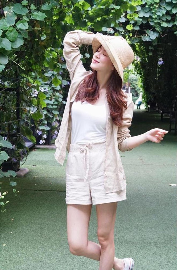 Phong cách thời trang cực kỳ năng động, trẻ trung của dàn mỹ nhân "Chiếc lá cuốn bay" ảnh 4 Phong cách thời trang cực kỳ năng động, trẻ trung của dàn mỹ nhân "Chiếc lá cuốn bay" ảnh 4