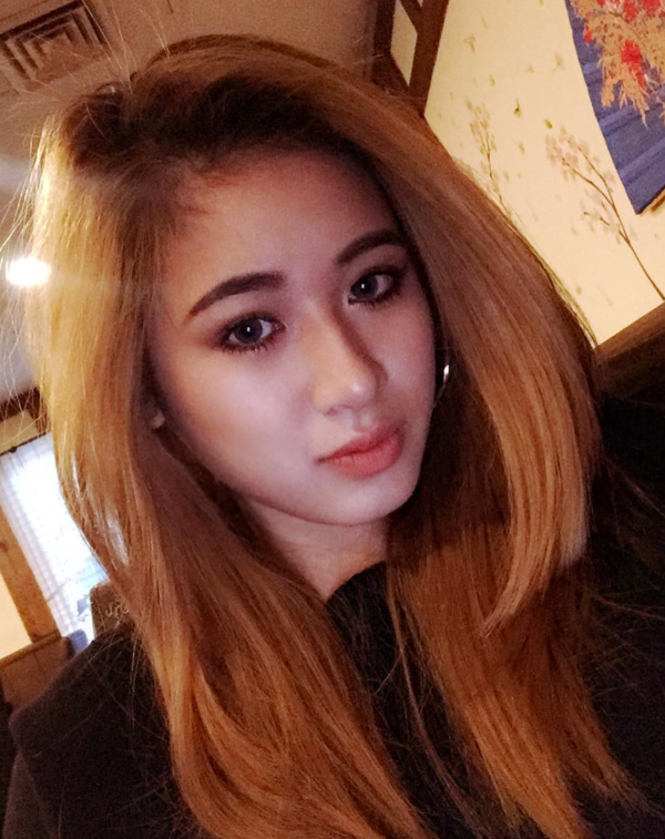 Gặp gỡ gái xinh gây sốt MXH vì loạt ảnh đám cưới hoàng tráng của bố mẹ Rich Kid Hải Phòng năm xưa ảnh 17