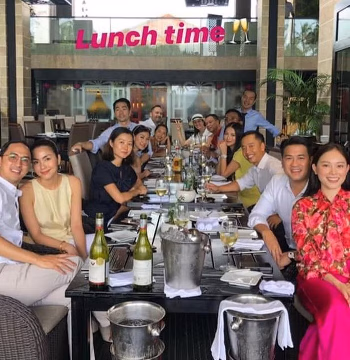 Loạt người đẹp từng dính tin đồn hẹn hò với thiếu gia Phillip Nguyễn, em chồng Hà Tăng ảnh 2