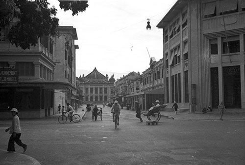 hình ảnh tràng tiền - phố sang hà nội xưa và nay hình 1 hinh anh trang tien - pho sang ha noi xua va nay hinh 1