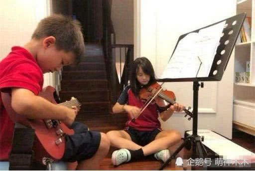 Chi phí học đáng kinh ngạc của con sao Hoa Ngữ: Lưu Đức Hoa bỏ ra 210 triệu, tiền xe của con trai Trương Bá Chi đã 34 triệu đồng ảnh 4