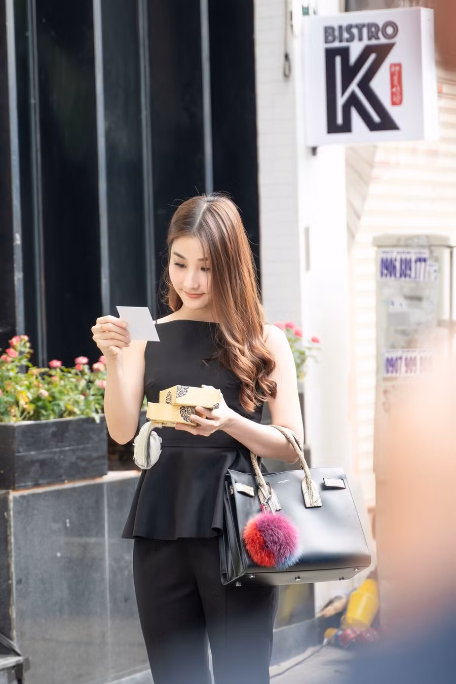 Diễm My 9x kể về chuyện đổ vỡ của bố mẹ: Nếu gặp áp lực trong công việc bố sẽ trút cơn giận vào My và mẹ