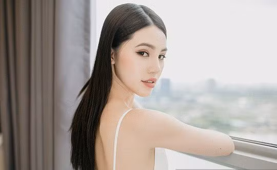 Căn hộ của Hoa hậu Việt duy nhất có tên trong hội Rich Kids of Vietnam, nhìn thấy thứ trong phòng thay đồ mới sốc - Ảnh 6.