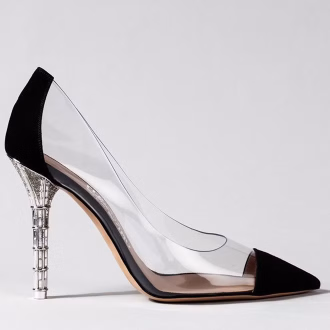 doi giay lo lem tram trieu duoc h’hen nie, ngoc trinh... dua nhau so huu co gi dac biet? - 16