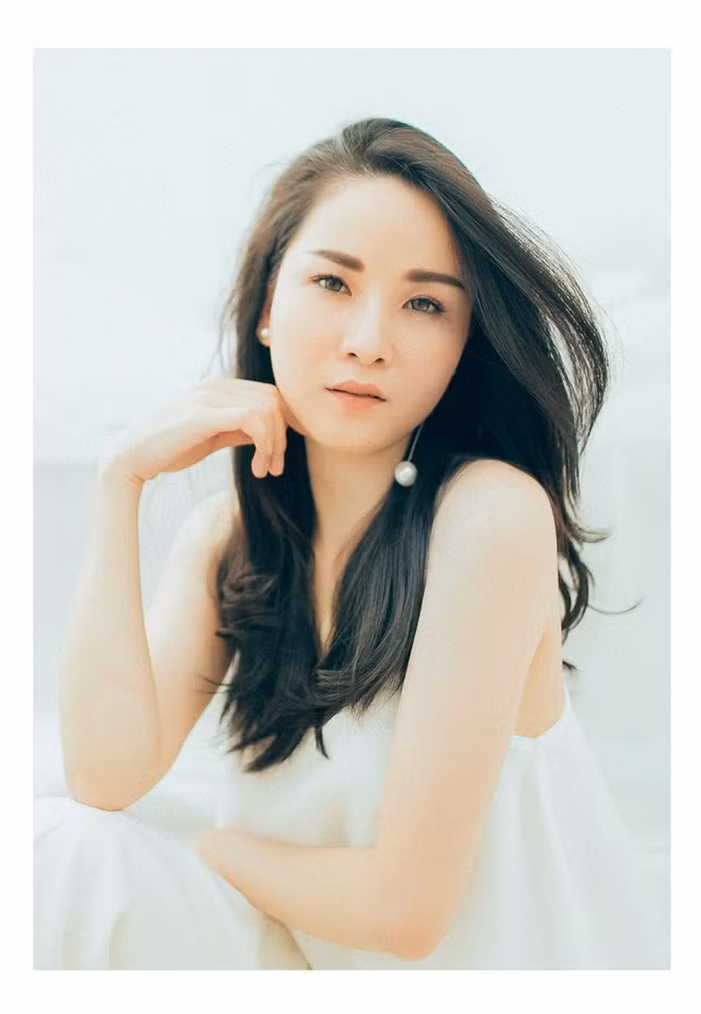 Thu Ngọc Mây Trắng: ‘Hàng xóm, họ hàng không biết tôi đã ly hôn’ - Ảnh 3. Thu Ngọc Mây Trắng: ‘Hàng xóm, họ hàng không biết tôi đã ly hôn’ - Ảnh 3.