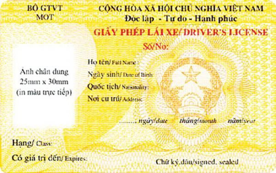 Tài xế cần biết những quy định mới có hiệu lực từ 2020 ảnh 3 Cấp GPLX theo mẫu mới có mã QR. Ảnh ST.