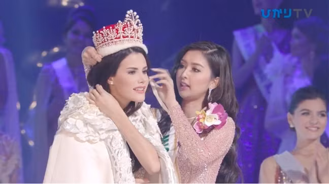 Dai dien Venezuela dang quang ‘Hoa hau Quoc te 2018’ dung ngay sinh nhat