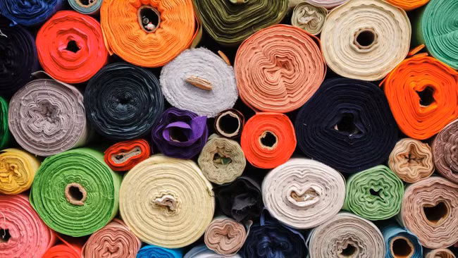 8 bí quyết chọn trang phục giúp chị em tâng bốc ưu điểm cơ thể để trở nên quyến rũ hơn - Ảnh 7.