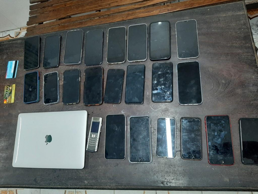 Tang vật vụ án bị công an thu giữ. Tang vật vụ án bị công an thu giữ.