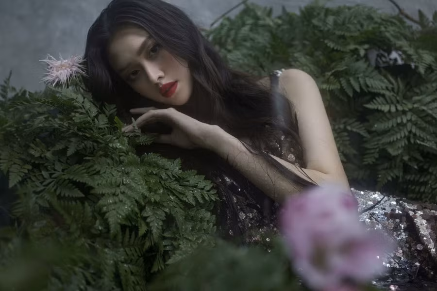 Lộ ảnh sinh nhật tuổi 22, nhan sắc thật của "mẹ bỉm" Tường San gây ngỡ ngàng ảnh 7