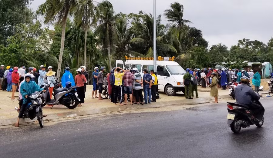 Ngập mấp mé giường ngủ, cụ bà 80 tuổi rơi xuống nước tử vong-2