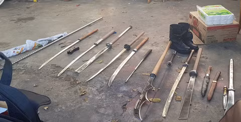 Phát hiện cả "kho" đao kiếm ở ngôi nhà xảy vụ giết bạn nhậu, phi tang xác ở đèo Đaguri ảnh 1 giet_nguoi_phi_tang_xac