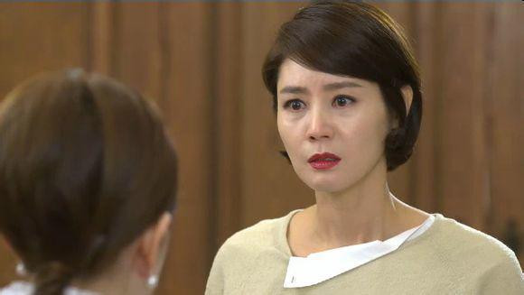 Chết lặng với sự thật sau cánh cửa mờ tối nhà cô giúp việc hình ảnh 4 chet lang voi su that sau canh cua mo toi nha co giup viec hinh anh 4