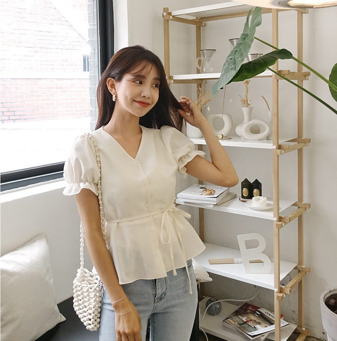 3 kiểu Blouse hack dáng cho những cô nàng béo bỗng trở nên thanh mảnh ảnh 3 Empty