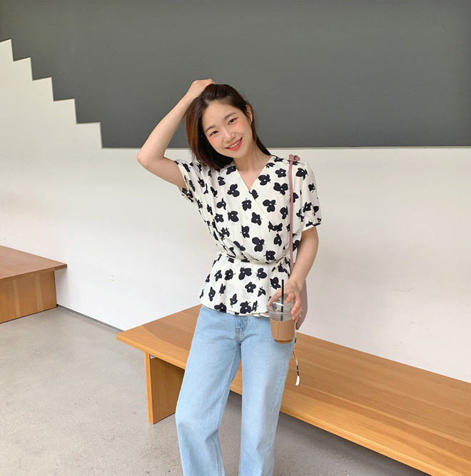 3 kiểu Blouse hack dáng cho những cô nàng béo bỗng trở nên thanh mảnh ảnh 9 Empty