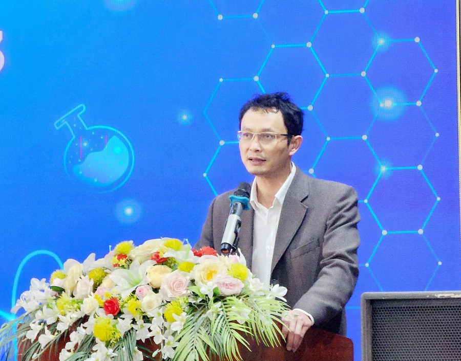 PGS.TS Ngô Như Khoa, Bí thư Đảng ủy, Chủ tịch Hội đồng trường Đại học Kỹ thuật Công nghiệp phát biểu khai mạc. PGS.TS Ngô Như Khoa, Bí thư Đảng ủy, Chủ tịch Hội đồng trường Đại học Kỹ thuật Công nghiệp phát biểu khai mạc.