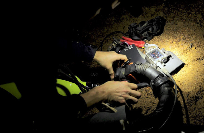 Hình ảnh hiếm có về sông ngầm dưới động lớn nhất thế giới Sơn Đoòng - ảnh 8