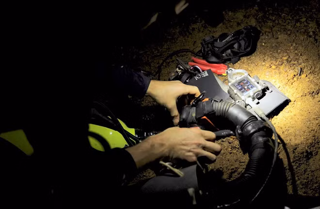 Hình ảnh hiếm có về sông ngầm dưới động lớn nhất thế giới Sơn Đoòng - ảnh 8