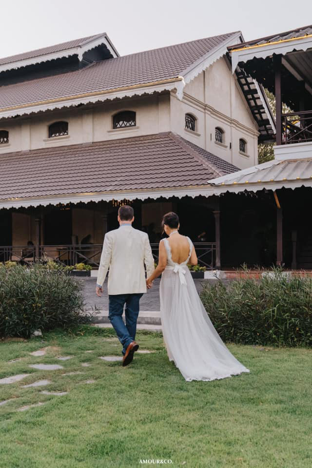 Chồng cũ Hồng Nhung cưới người tình Myanmar sau 1 năm ly hôn ảnh 2 Chồng cũ Hồng Nhung cưới người tình Myanmar sau 1 năm ly hôn