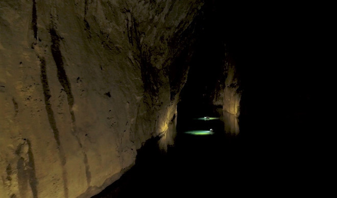 Hình ảnh hiếm có về sông ngầm dưới động lớn nhất thế giới Sơn Đoòng - ảnh 3