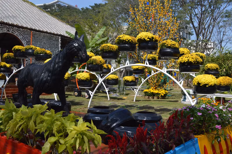 Khai hội hoa xuân Phú Mỹ Hưng 2014: Đậm hương sắc miền sông nước